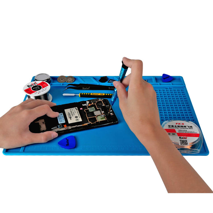 13.8" * 9.8" Magnetic Soldering Silicone Heat Insulation Mat for BGA Iron Gun Workbench Cell Phone