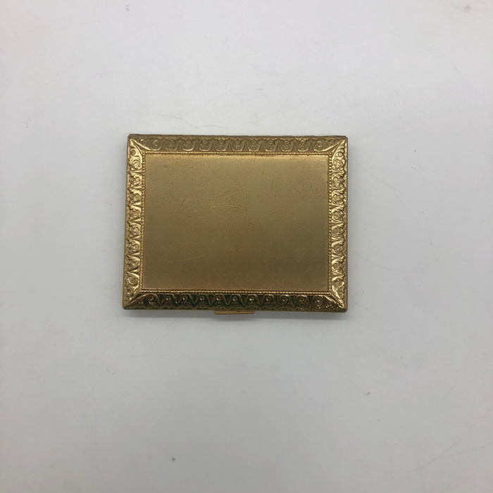Richard Hudnut Compact