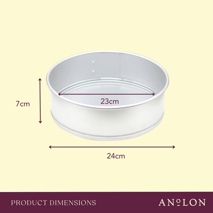 Size and scale view: springform cake pan for cheesecake and layer cakes – alumised steel – Anolon Pro-Bake Round Springform Pan 23cm