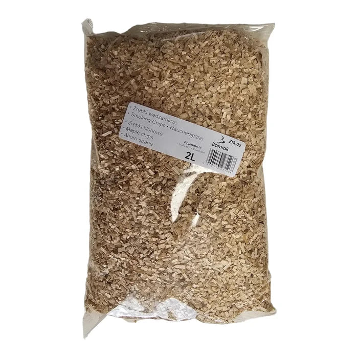 Borniak Maple Smoking Chips in plastic bag for barbecue flavor enhancement