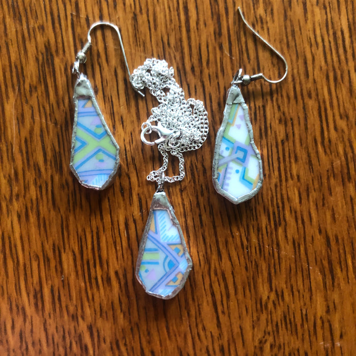 Broken Pottery Artisan Made Pendant And Dangle Earring Set Sango One World Japan Plate Handcrafted Jewelry Set