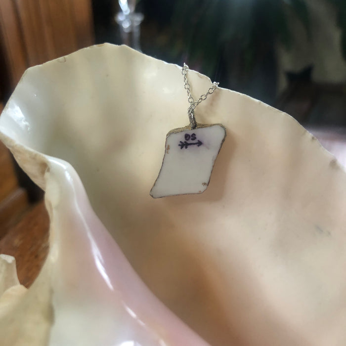 Broken Pottery Artisan Made Pendant Sango One World Japan Plate Handcrafted Necklace 3/4in x 3/4in