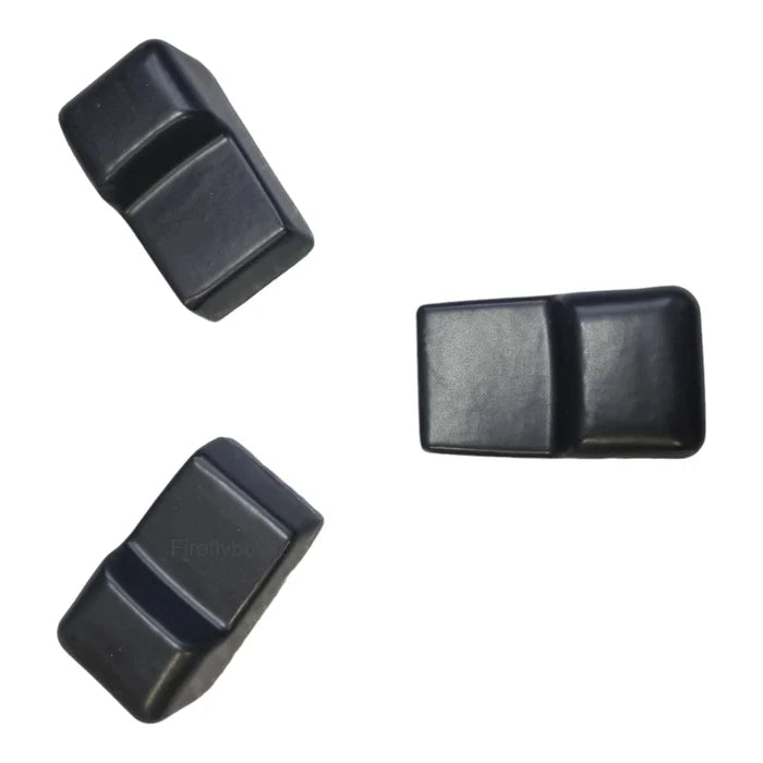 Black ceramic support feet for Monolith grill
