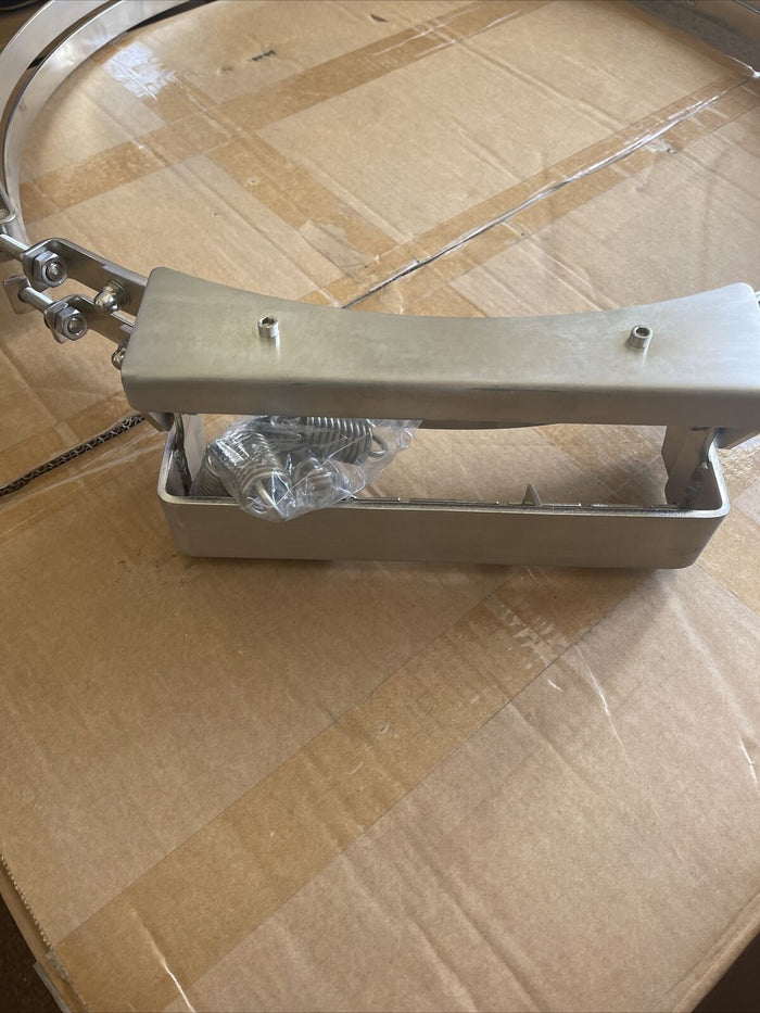 Grill metal band and hinge for outdoor cooking equipment