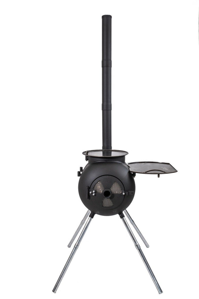 Outdoor pizza oven with chimney and cooking surface