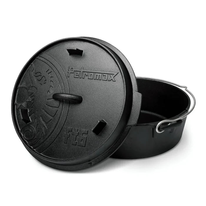 Petromax 5.5L Cast Iron Dutch Oven