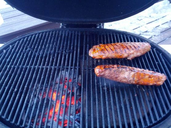 Primo Grills Cast Iron Charcoal Divider