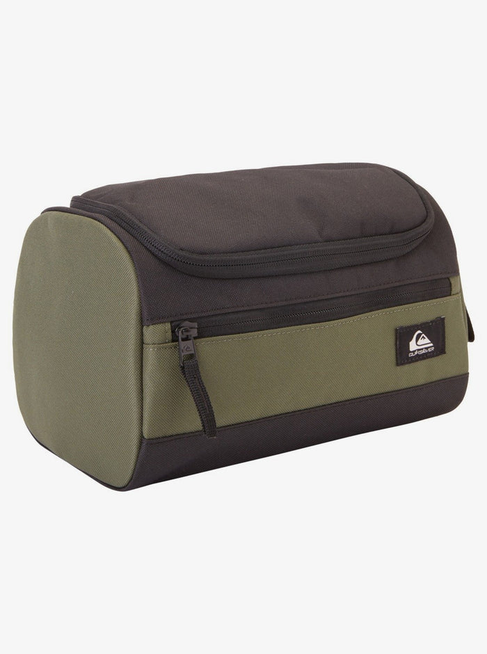 Quiksilver Capsule 6L Travel Kit by Quiksilver