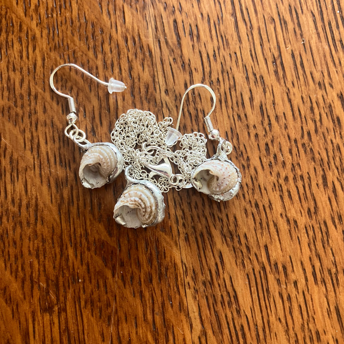 Sea Witch Sea Shell Jewelry Set | Handcrafted Necklace & Dangle Earrings
